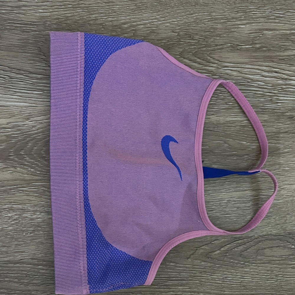 nike sports bra, size girls medium, pink and blue